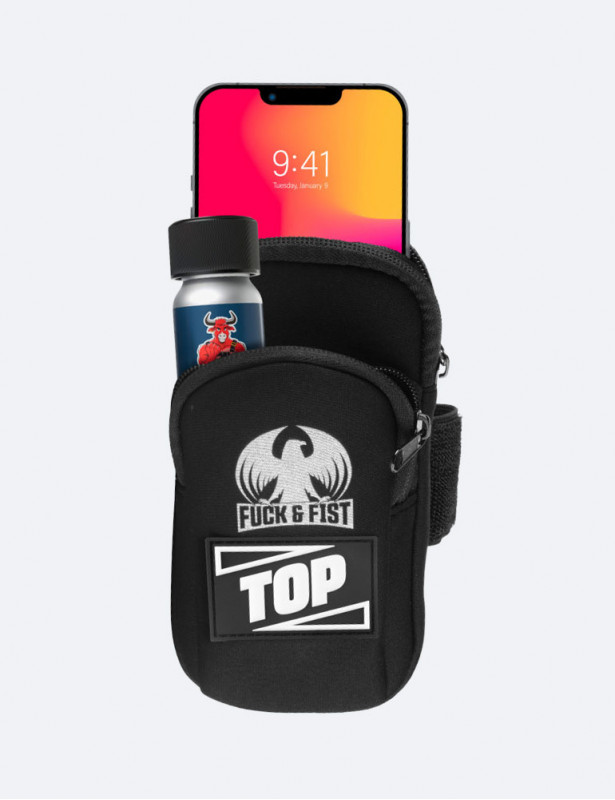 Vue de face avec un téléphone et un poppers : Fuck Bag Darklands "Top"