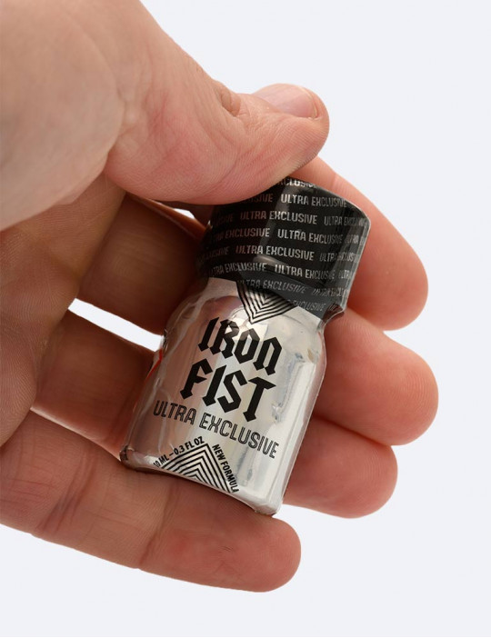 Prise en main du Poppers Iron Fist Ultra Exclusive - 10ml