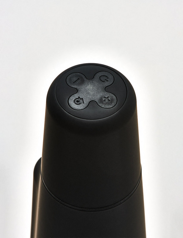 Masturbateur vibrant ZOLO Stealth Masturbator détail bouton