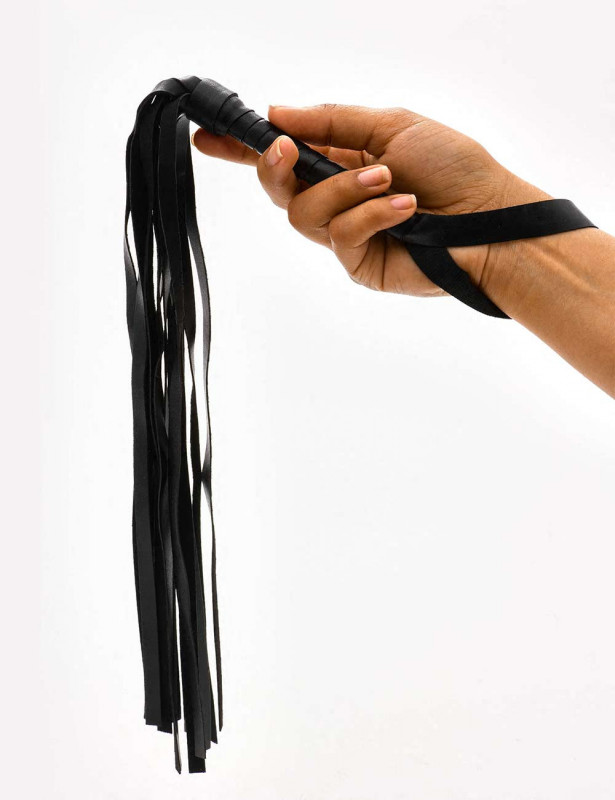 Prise en main du petit martinet en cuir Flogger Whip - EasyToys