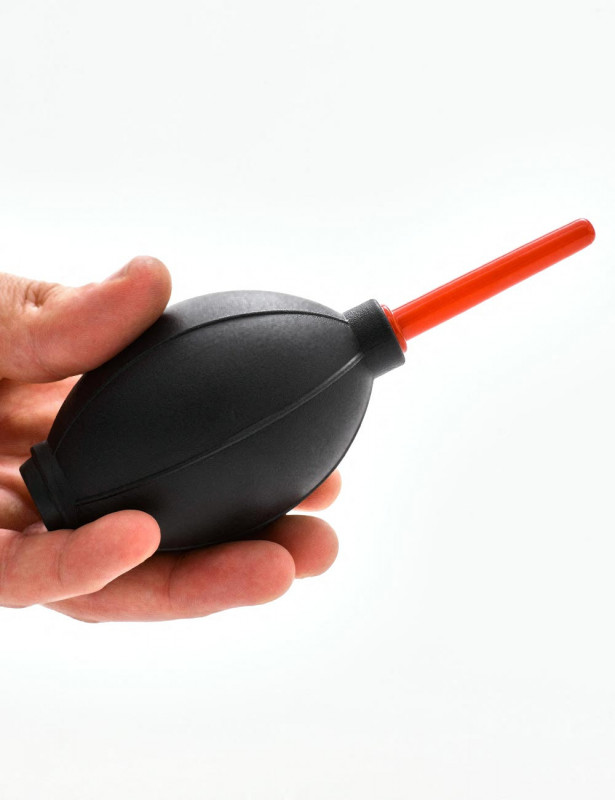 Prise en main Poire pour lavement anal Malesation