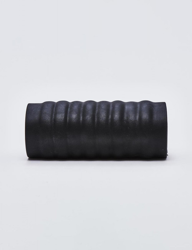 Masturbateur Flow Tunnel - Shake - 15 cm - noir couché