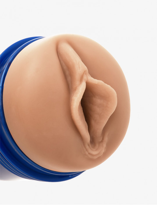 Entrée de la Gaine de Masturbation Fleshlight Boost Banga