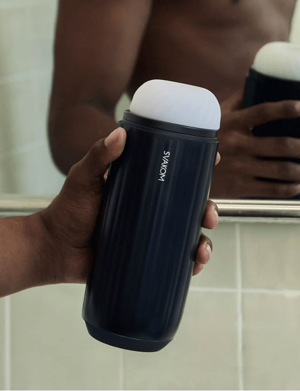 Masturbateur Interactif Sam Neo 2 PRO Svakom Série Connexion - prise en main