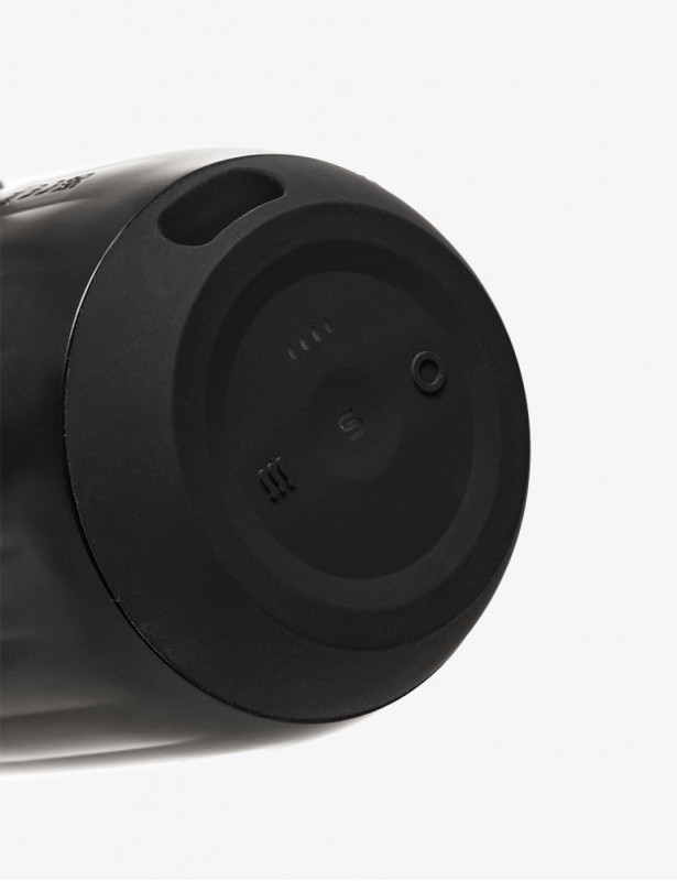 Masturbateur Interactif Sam Neo 2 PRO Svakom Série Connexion - vue de dessous