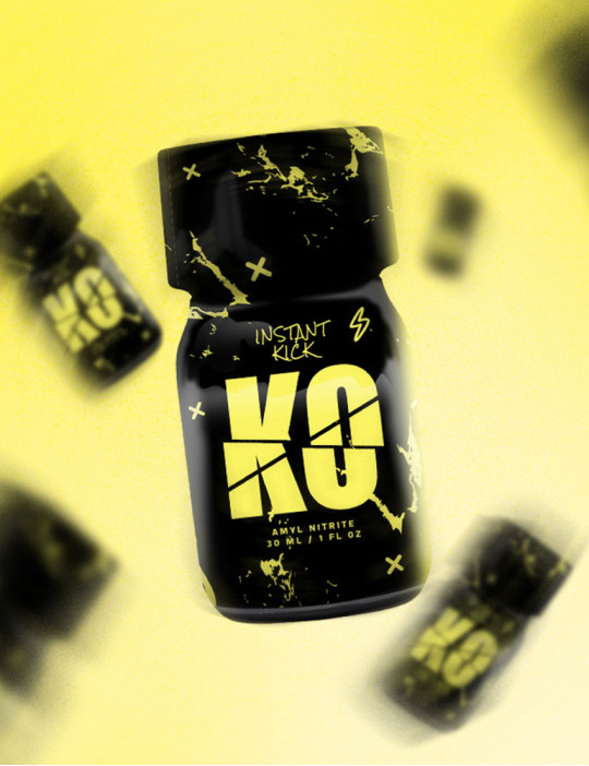 Poppers sur fond coloré