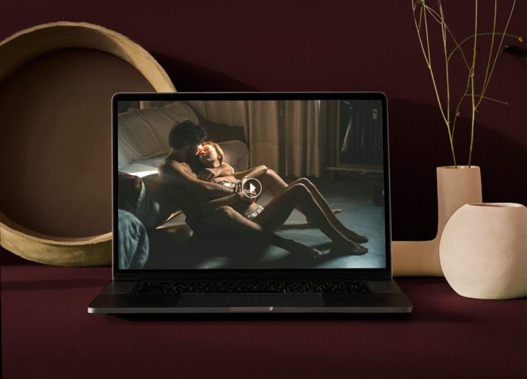 Lire la suite à propos de l’article Le guide pratique des films sensuels en 2025 (Netflix… et pas que)